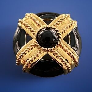 1980s Monet Brooch Vintage Gold Tone & Black Enamel Criss Cross Circle Wheel Pin